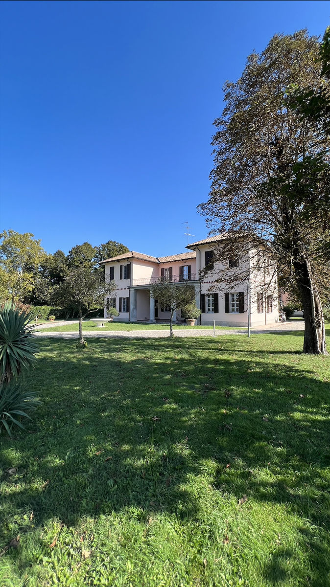 Il giardino condiviso della villa